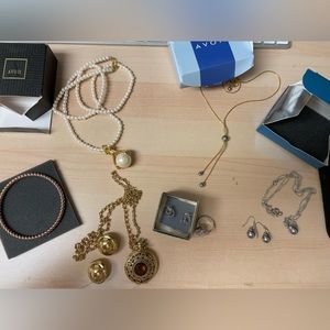 Vintage Avon Jewelry set